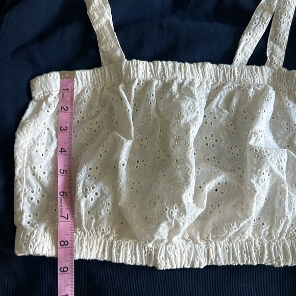 Madewell White Eyelet Crop Top - Picture 3 of 7